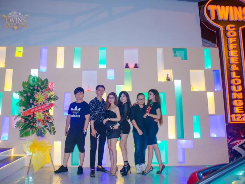 TWINS COFFEE & BAR MŨI NÉ - 124B Nguyễn Đình Chiểu, Mũi Né, Tp. Phan Thiết, Bình Thuận