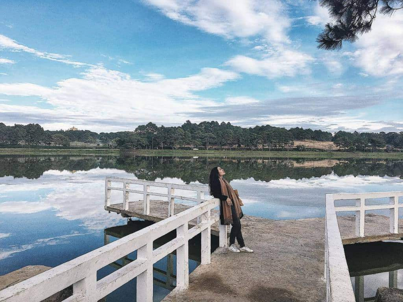 Cầu Chữ Y, hồ Xuân Hương - Hồ Xuân Hương, Phường 1, TP. Đà Lạt.