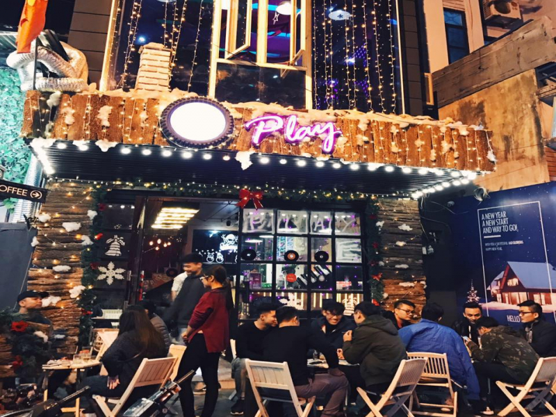 Play Pub - 330 Giếng Đồn, phố Trần Hưng Đạo, TP Hạ Long