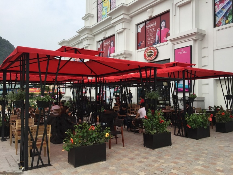 Highlands coffee - Hoàng Long, P. Bạch Đằng, TP. Hạ Long, Quảng Ninh