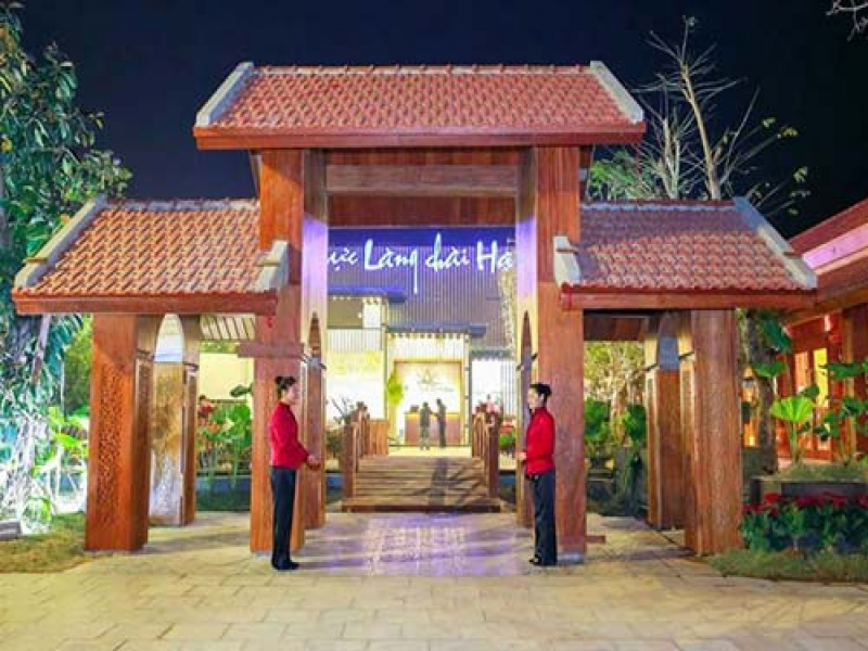 Buffet Làng Ngói Tinh Hoa Ẩm Thực Việt - Ô A24 Lô 9 KDC Du Lịch Đông Hùng  Thắng 2 - P. Bãi Cháy, Hạ Long, Quảng Ninh 