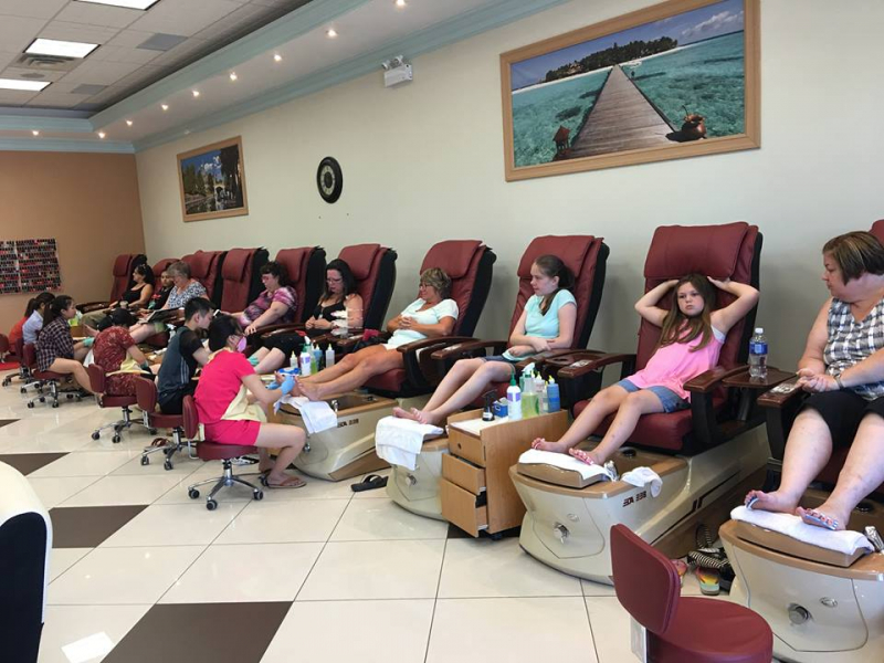 Daisy nails -  17 Nguyễn Công Trứ, TP. Huế