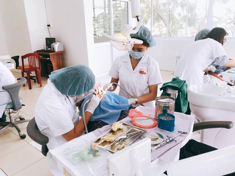 KHỎE ĐẸP VỚI DANH SÁCH PHÒNG KHÁM NHA KHOA CHẤT LƯỢNG Ở THÀNH PHỐ HUẾ