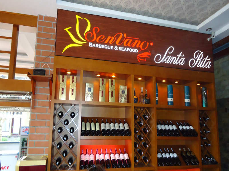 Nhà Hàng Sen Vàng - Số 39A Lê Hồng Phong, TP. Vinh, Nghệ An