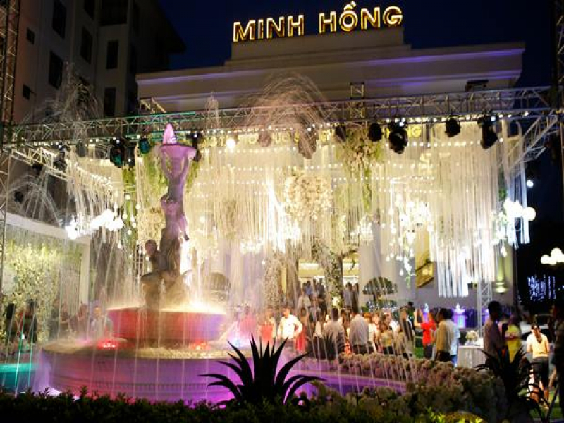 Nhà Hàng Minh Hồng - Số 9B Mai Hắc Đế, TP. Vinh, Nghệ An