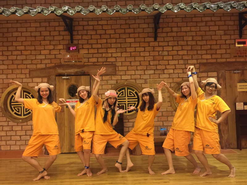 Golden Lotus Healing Spa World - Số 27 Phạm Ngọc Thành, Quận 3, Hồ Chí Minh