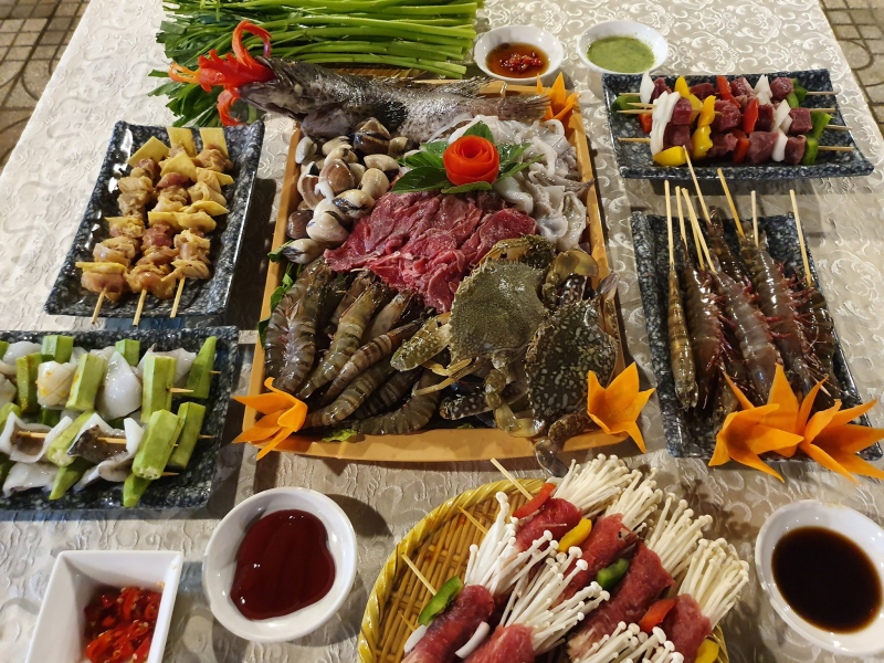 TOP Danh Sách Nhà Hàng Buffet Được Yêu Thích Nhất Ở Phú Quốc