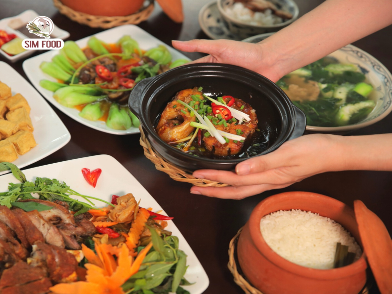 Lẩu gà lá é SIM FOOD 5 - 141-143 Trương Văn Bang, Thạnh Mỹ Lợi, Tp. Thủ Đức (Q2 cũ), TPHCM