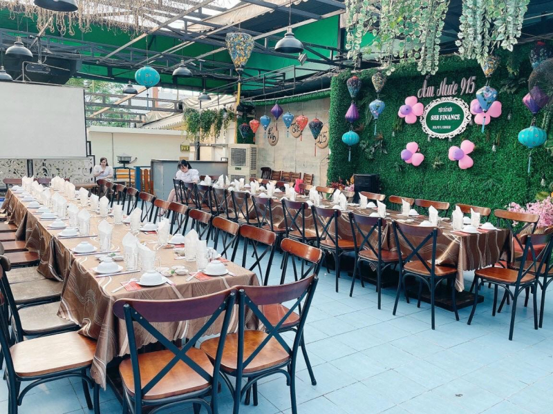 Nhà hàng Ẩm Thực 915 - Số 915 Âu Cơ, Phường Tân Sơn Nhì, Quận Tân Phú, TP. HCM